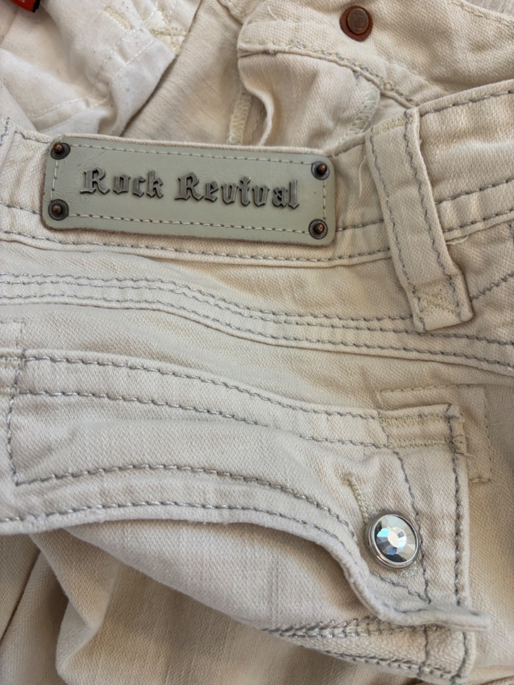 ✧ Y2K Rock Revival Low Rise Bootcut Jeans ✧Size 29, ivory - Picture 13 of 15